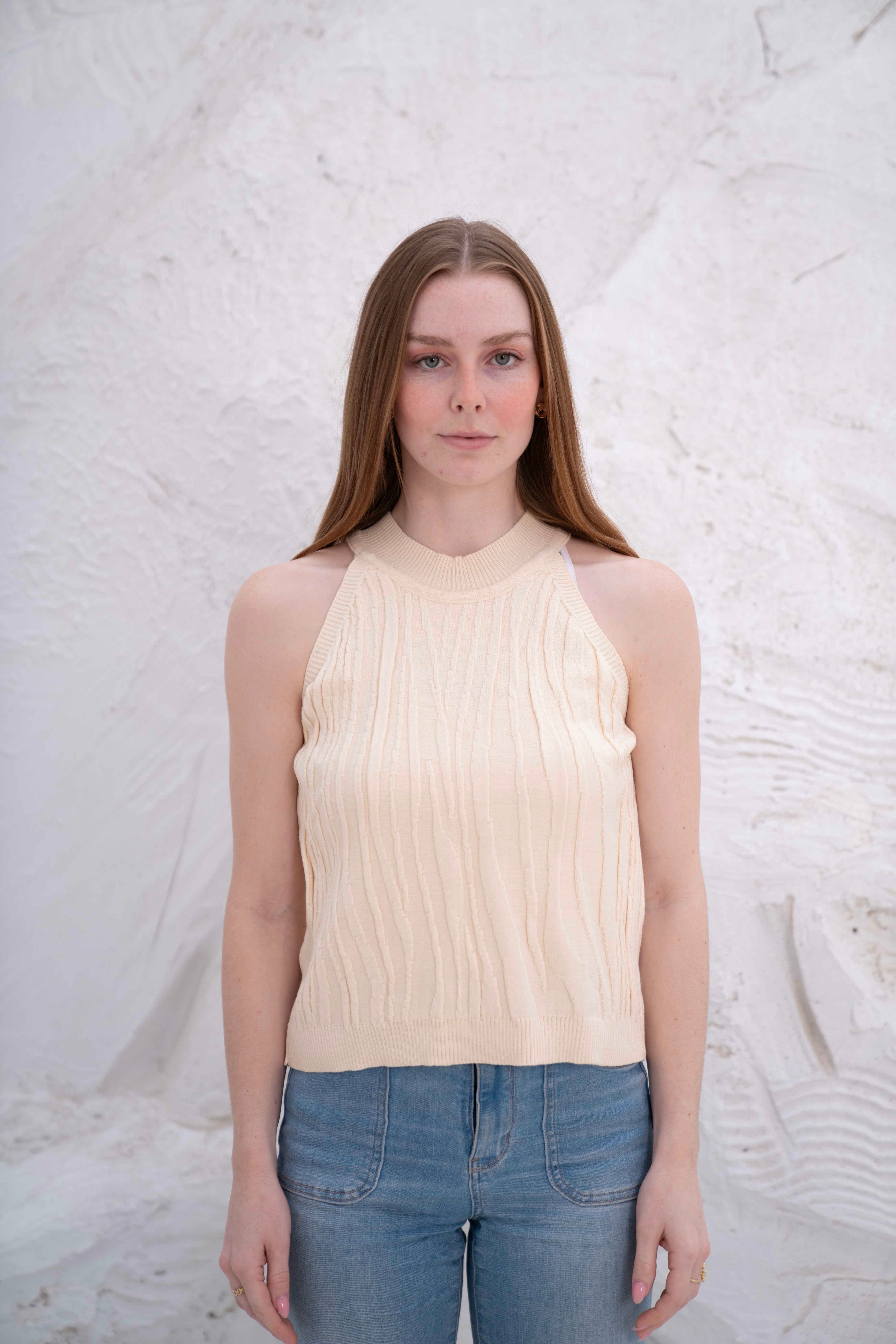 Gumus Sleeveless Ribbed Halter Top