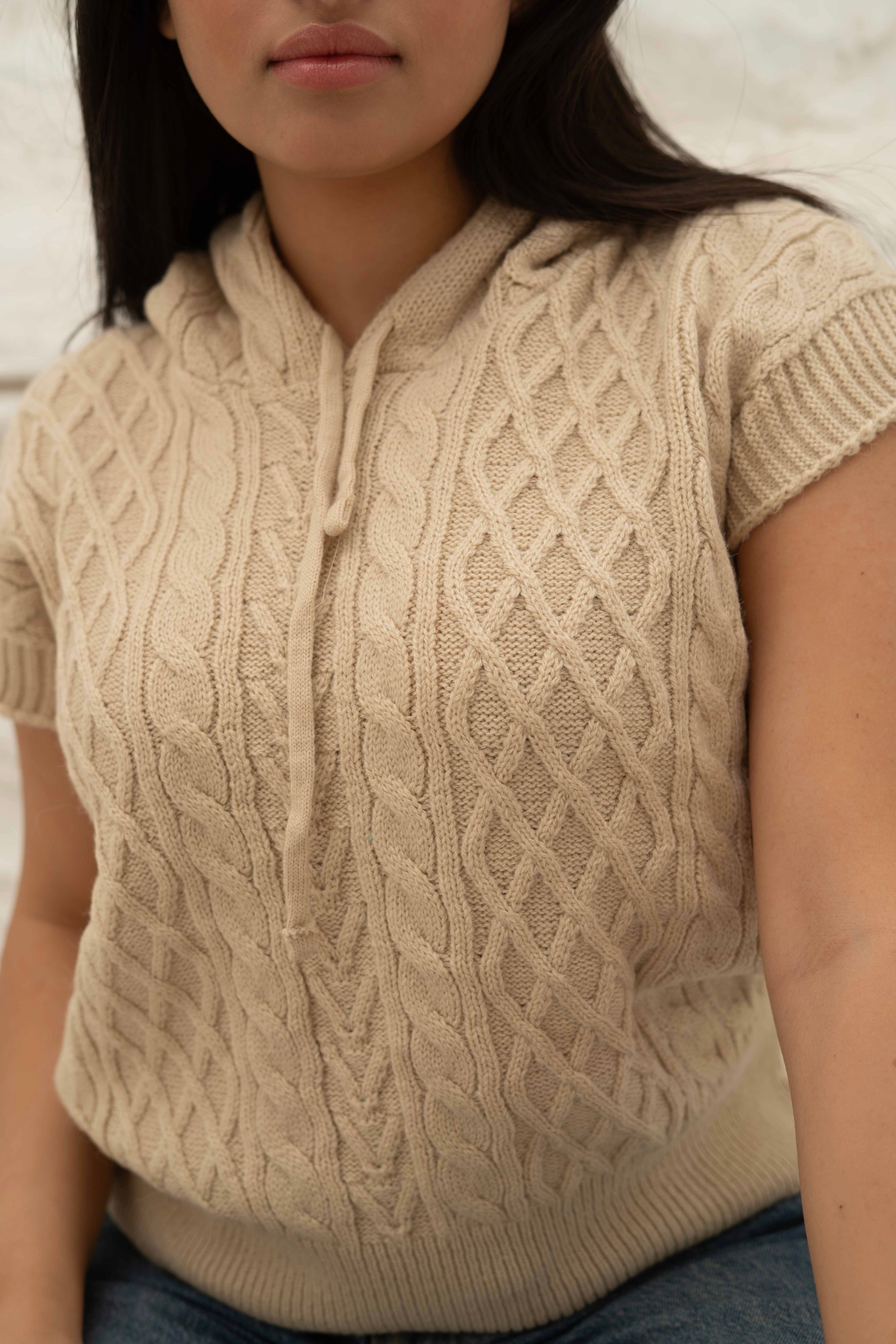 Cable-Knit Sleeveless Hoodie