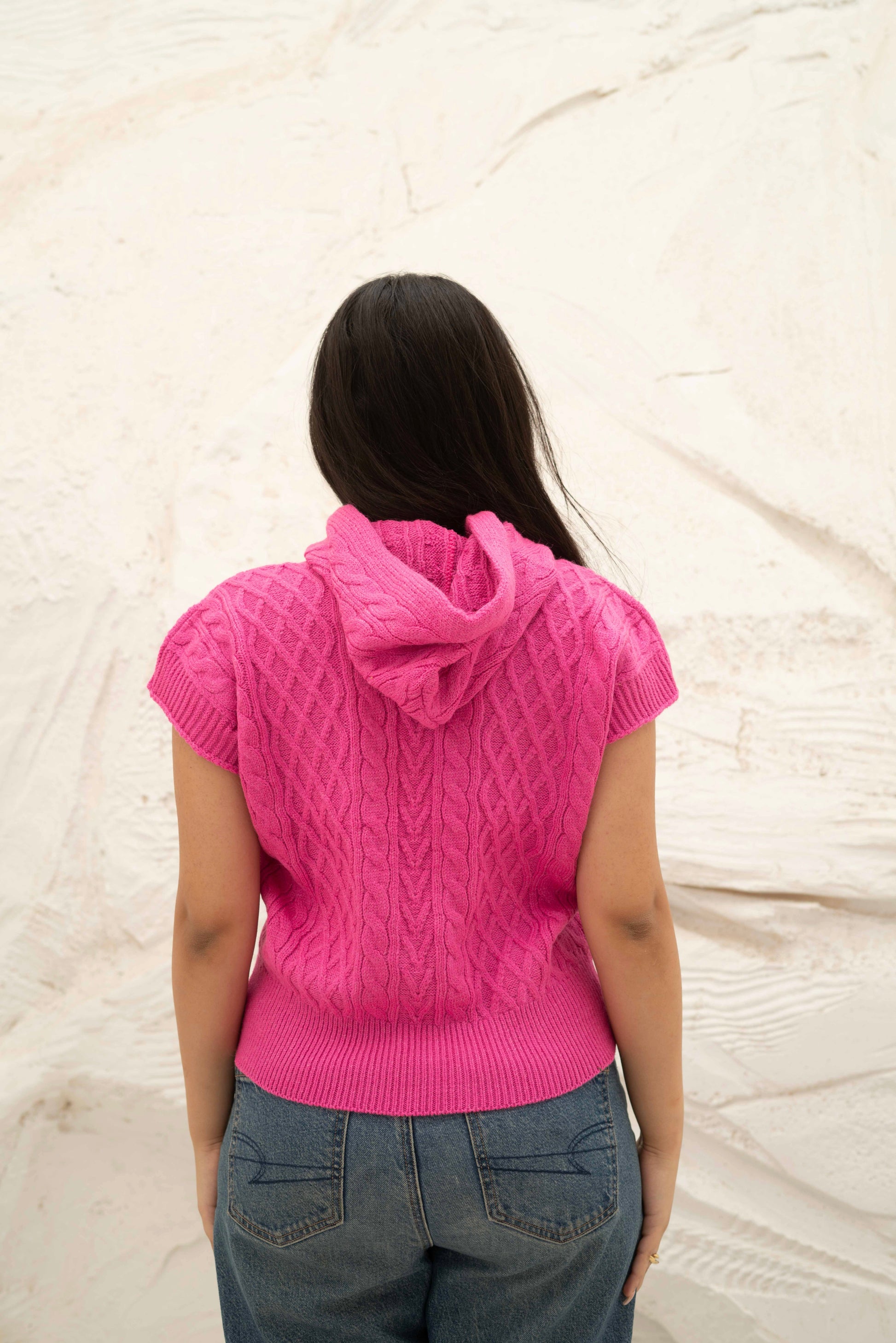 Cable-Knit Sleeveless Hoodie