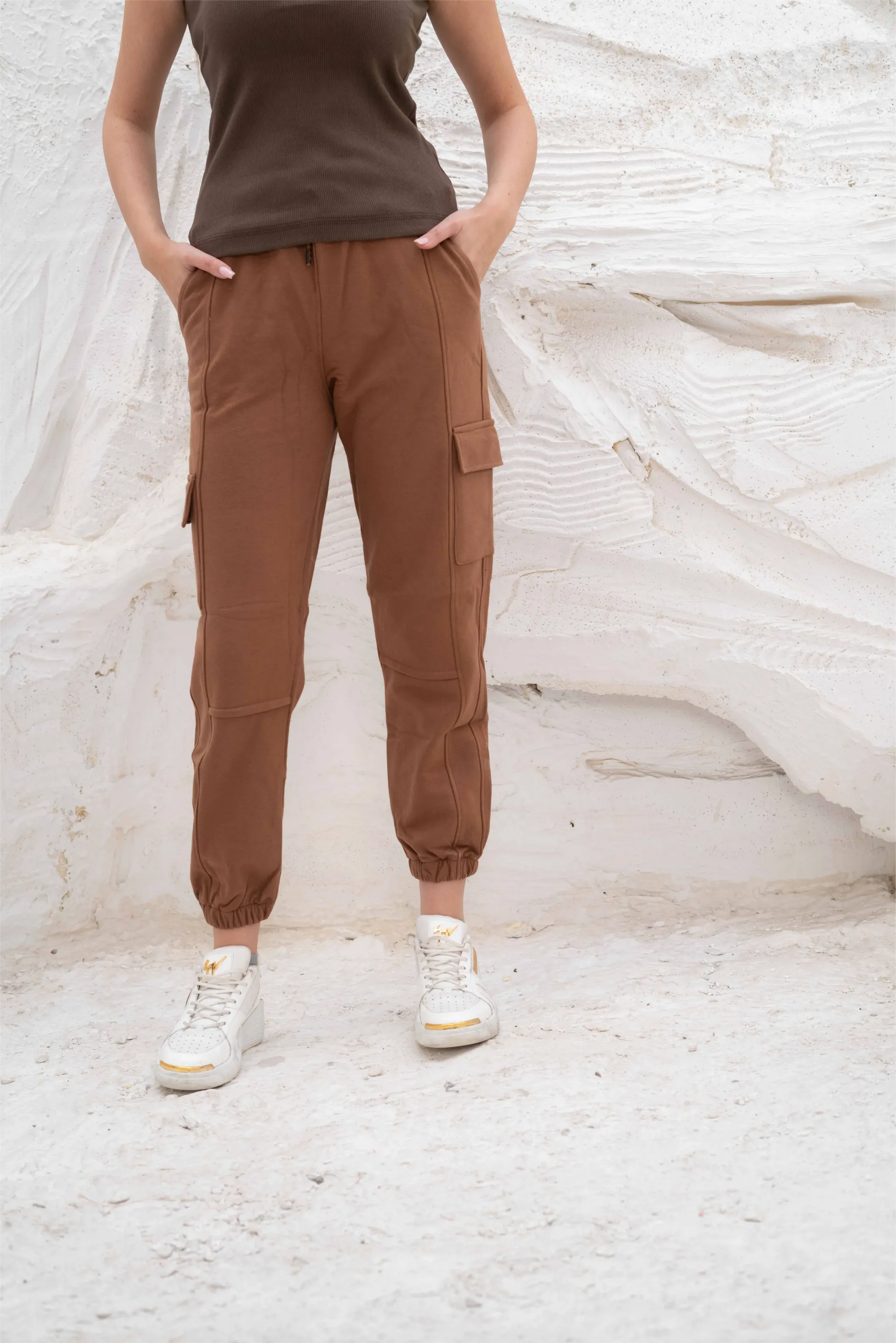 Relaxed fit cargo jogger pants with elastic cuffs