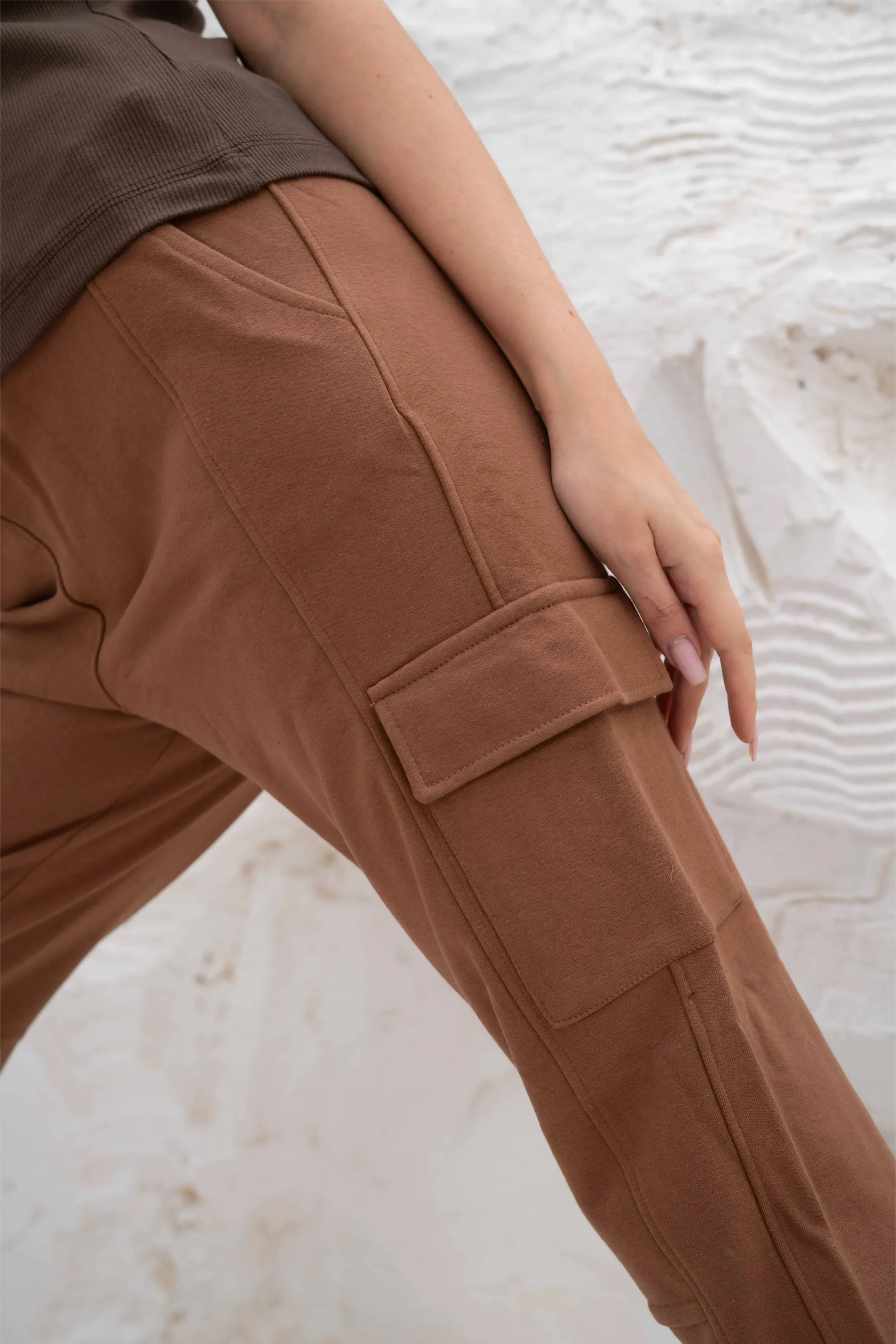 Relaxed fit cargo jogger pants with elastic cuffs