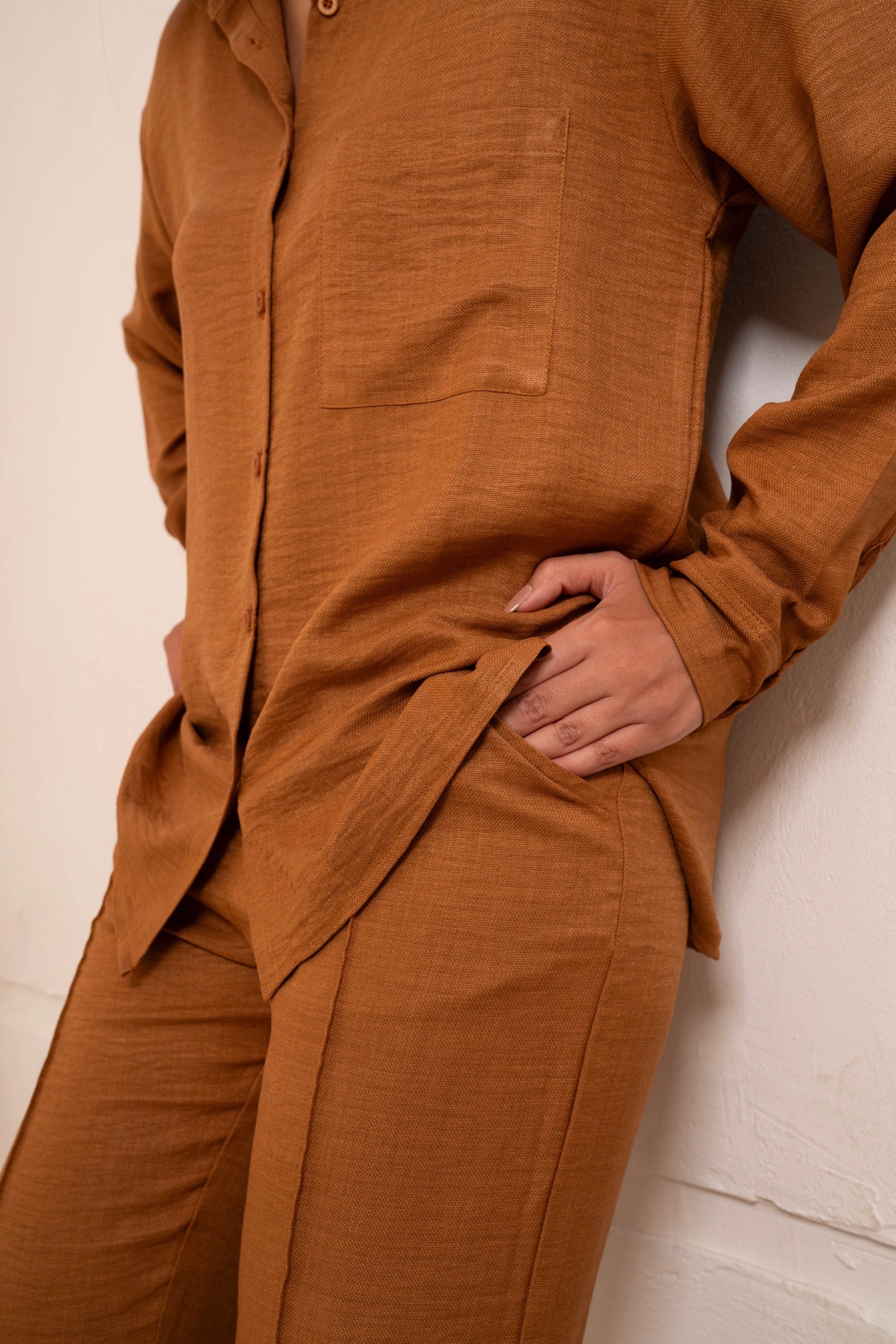 Gumus Linen Caramel Suit