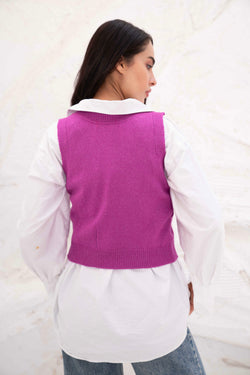 Image of Knitted Women’s Sleeveless Vest