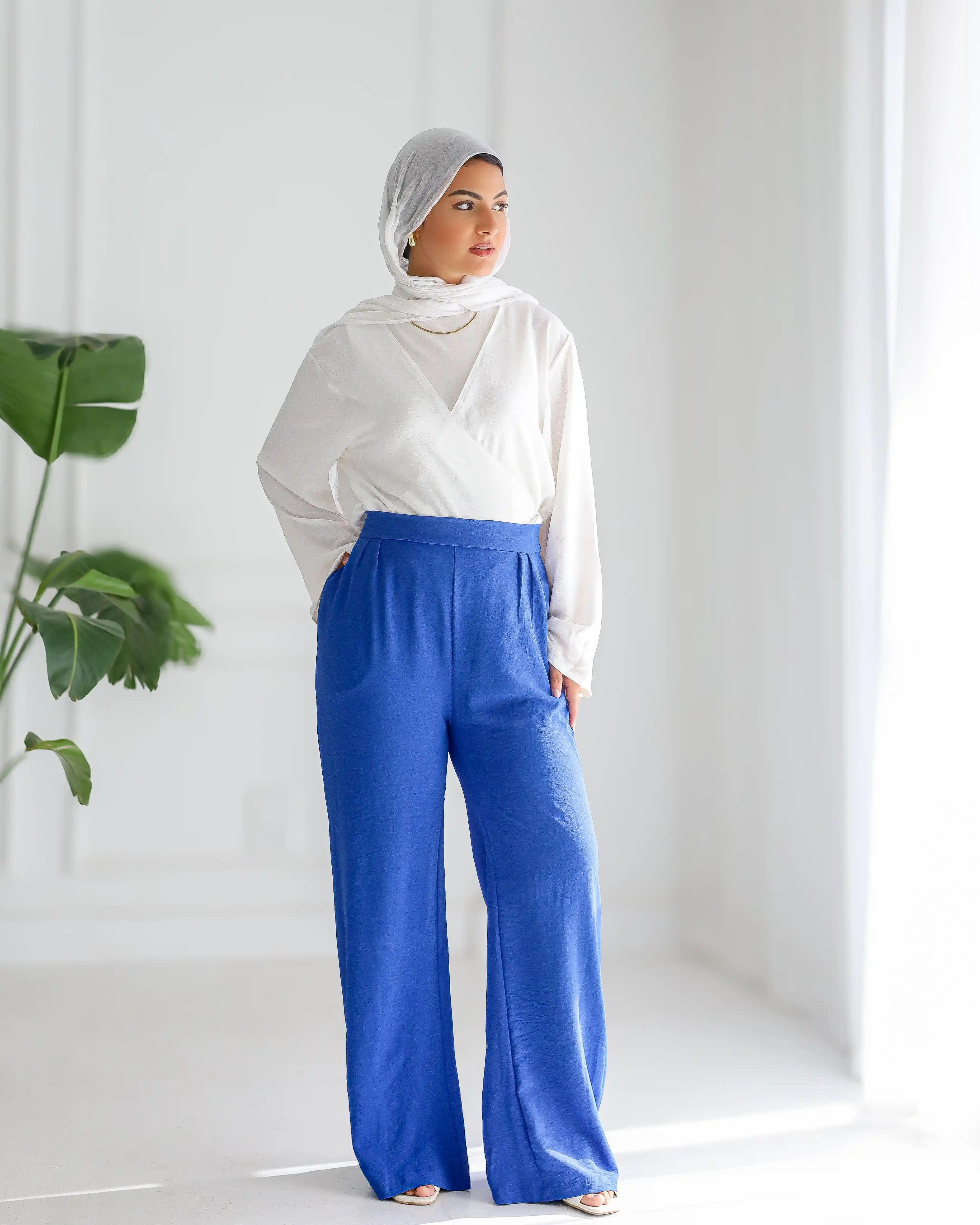 Gumus Crepe Wide-Leg Pants