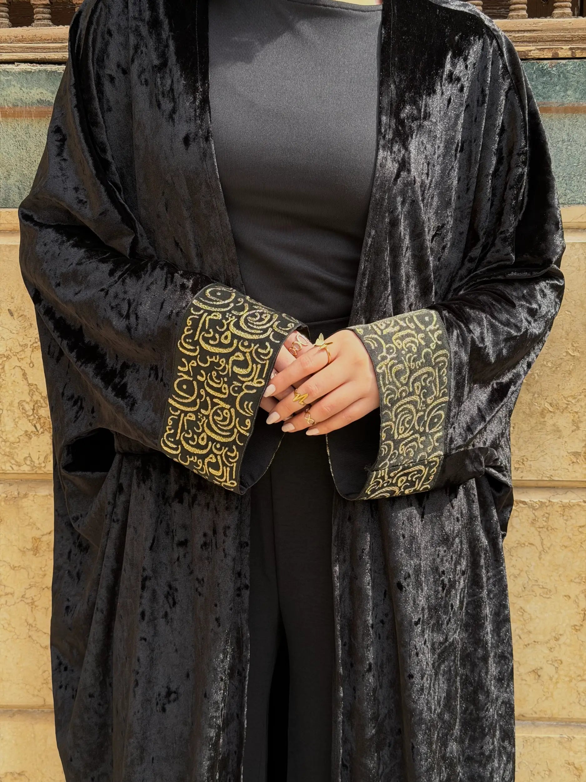 Layali Noir Velvet Abaya - Ramadan